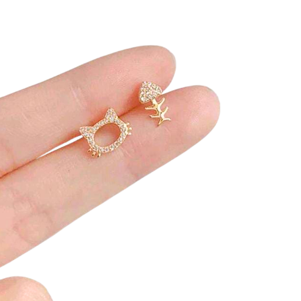 Aros De Acero Inoxidable Gato Y Pez Con Brillantes Dorado - Moxy Pet Box